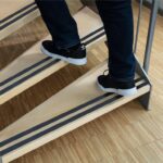 Durable Protizdrsni trak DURALINE GRIP črn, 25 mm x 15 m