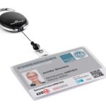 Durable Ovitek za mag. kartice na izvl. vrvici 54x87mm