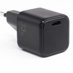 CoreParts USB-C Napajalnik 33W 5V2A-20V1.5A GaN Technology, EU priklop, črn