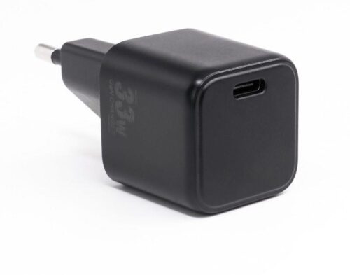 CoreParts USB-C Napajalnik 33W 5V2A-20V1.5A GaN Technology, EU priklop, črn